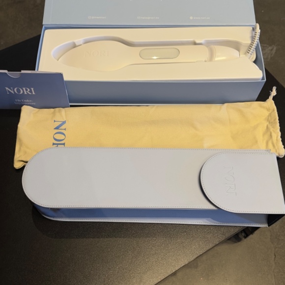 Nori Press Steam Iron - Picture 2 of 7